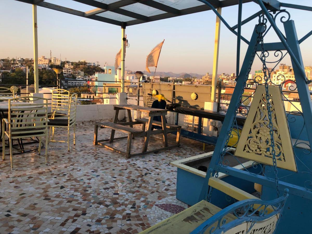 Whereabout Hostel Udaipur Eksteriør bilde