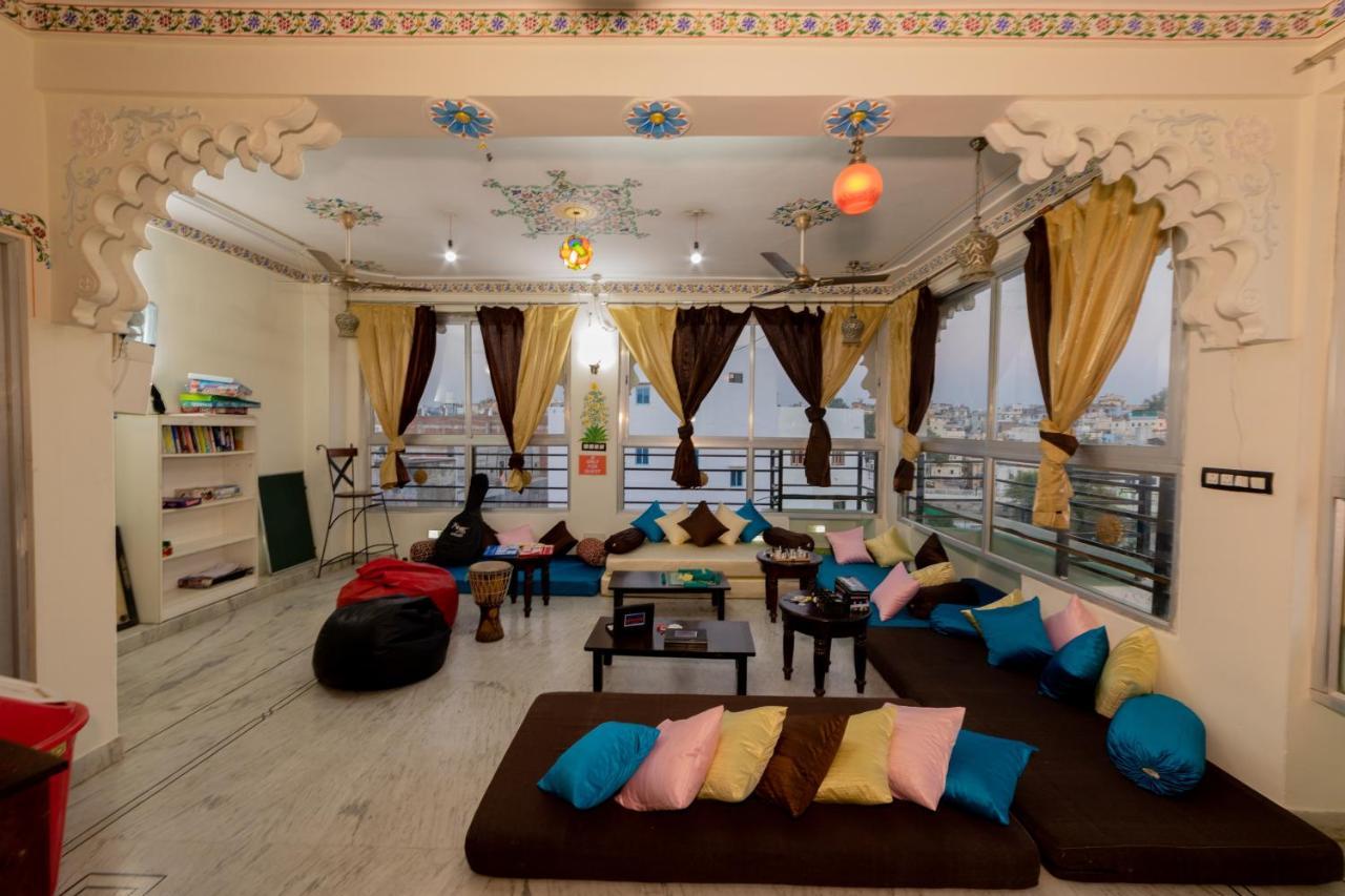 Whereabout Hostel Udaipur Eksteriør bilde